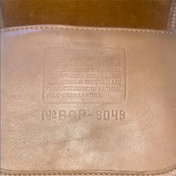 Coach Vintage Tango Flap‎ in Camel - Costa Rica 9049 - Picture 10 of 11